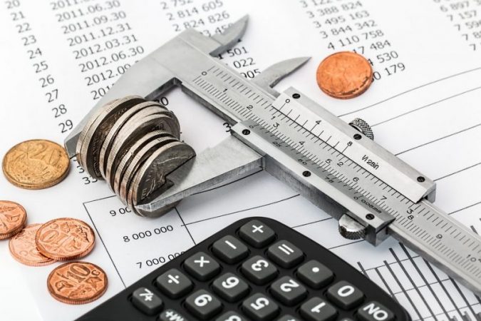 5. Revisa y ajusta tu presupuesto periódicamente