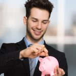 Cómo reducir gastos y ahorrar dinero sin sacrificar tu bienestar personal