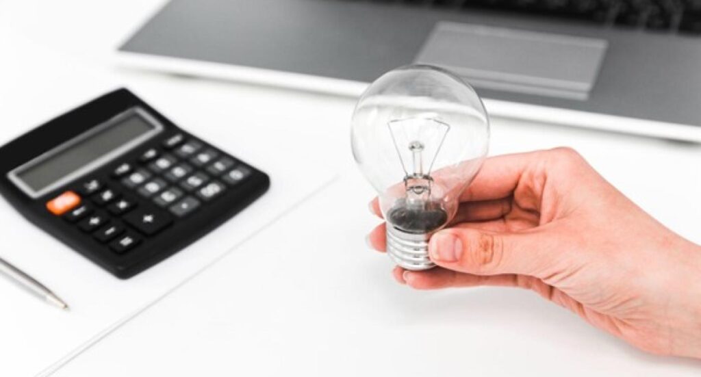 contratar luz con Feníe Energía calculadora
