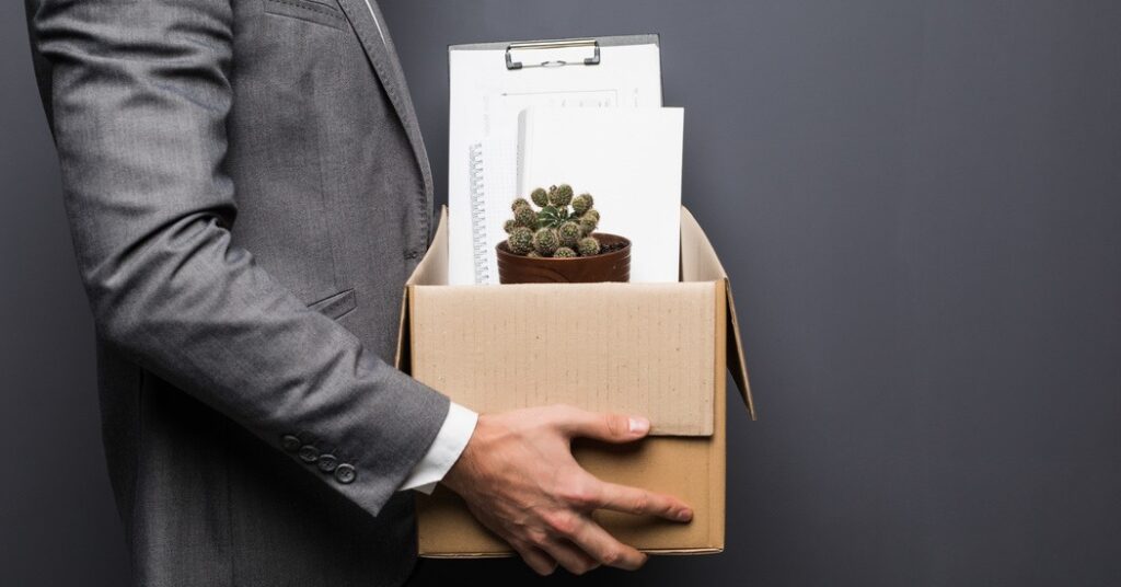 empresa despedir a un empleado