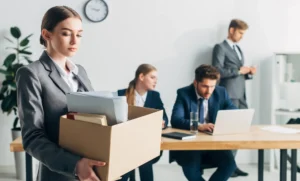 empresa despedir a un empleado mujer