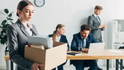 empresa despedir a un empleado mujer